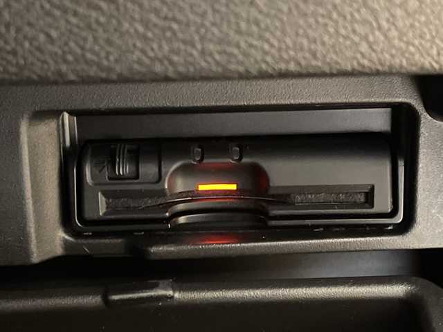 日産 セレナ ハイウェイスター Vセレクション 福井県 2017(平29)年 4.7万km マルーンレッド 2トーン 純正SDナビ/フルセグTV/BT/DVD/CD/USB/SD/フリップダウンモニター/アラウンドビューモニター/クルーズコントロール/エマージェンシーブレーキ/車線逸脱警報/ふらつき警報/前後ソナー/標識認識システム/パーキングアシスト/ETC/前後ドライブレコーダー/パワースライドドア/オートライト/LEDヘッドライト/純正16インチアルミホイール/プッシュスタート/スマートキー×2/純正フロアマット