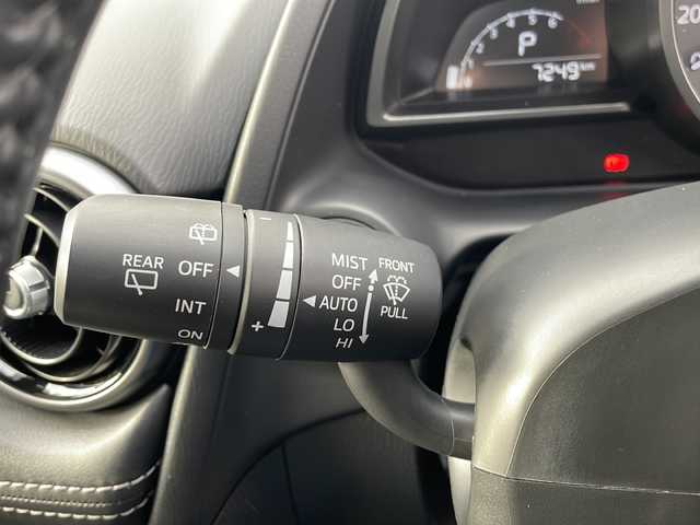 マツダ ＣＸ－３ 15S ツーリング 三重県 2020(令2)年 0.8万km ジェットブラックマイカ ワンオーナー/純正ナビ/フルセグTV/全方位カメラ/ドラレコ/ETC/アイドリングストップ/レーンキープアシスト/オートホールド/ステアリングスイッチ/LEDオートライト/オートリトラミラー/純正フロアマット/プッシュスタート/スマートキー