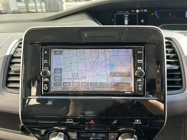 日産 セレナ e－パワー ハイウェイスター V 大阪府 2021(令3)年 2.4万km ブリリアントホワイトパール 2トーン 純正ナビ フルセグTV CD DVD BT/純正フリップダウンモニター/アラウンドビューモニター/プロパイロット/ブラインドスポットモニタ/デジタルインナーミラー/両側パワースライドドア/シートヒーター/スマートキー 2個/エンジンスターター/ETC/コーナーセンサー/ステアリングヒーター/衝突被害軽減ブレーキ/レーンアシスト/オートマチックハイビーム/LEDオートヘッドライト/フォグライト/ハンズフリーオートドア/ステアリングリモコン/W サイド カーテンエアバッグ/保証書 取説 ナビ取説/禁煙車