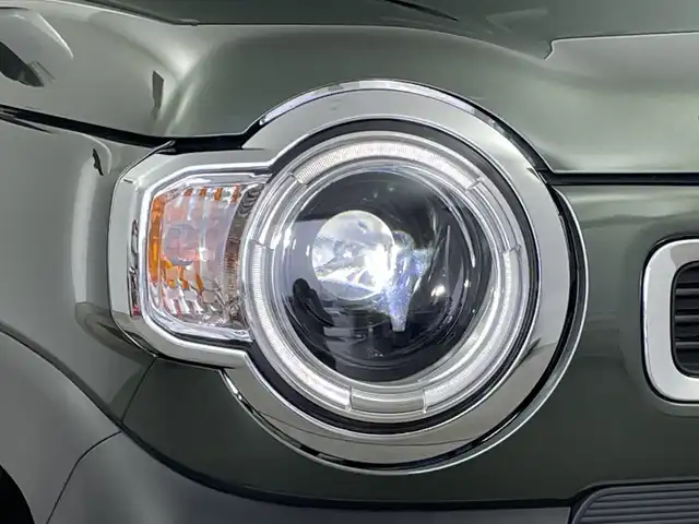 スズキ ハスラー HYBRID X 新潟県 2025(令7)年 0.1千km クールカーキパールメタリック/ソフトベージュメタリック HV　X　4WD　/全方位モニター付きナビゲーション/・CD/DVD/・Bluetooth/・フルセグTV/・スマートフォン連携/＝＝＝/セーフティサポート/・デュアルカメラブレーキサポート/・誤発進抑制機能/・車線逸脱警報/・ふらつき警報/・先行車発進お知らせ機能/・ハイビームアシスト/・標識認識機能/・後退時ブレーキサポート/・後方誤発進抑制機能/リアパーキングセンサー/シートヒーター/革巻きステアリング/ステアリングスイッチ/LEDヘッドライト/フォグランプ/オートライト/スマートキー＆プッシュスタート/スペアキー/電動格納ミラー/純正15インチAW/W/サイド/カーテンエアバッグ/取扱説明書/保証書