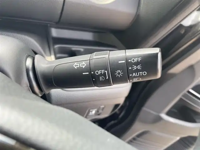 ホンダ Ｎ ＢＯＸ カスタム G L ホンダセンシング 鳥取県 2018(平30)年 10.5万km クリスタルブラックパール (株)IDOMが運営する【じしゃロン鳥取店】の自社ローン専用車両になります。こちらは現金またはオートローンご利用時の価格です。自社ローンご希望の方は別途その旨お申付け下さい/4WD/社外CDデッキ/片側パワースライドドア/ホンダセンシング搭載/衝突被害軽減ブレーキ/レーダークルーズコントロール/LEDオートライト/LEDフォグ/後方誤発進抑制/LDA/前席シートヒーター/社外ドラレコ/ビルトインETC/スマートキー×2/プッシュスタート