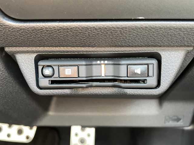 スバル レヴォーグ 1．8STIスポーツ EX 愛知県 2021(令3)年 2.5万km WRブルーパール /ワンオーナー車//禁煙車//メーカーナビ//AM/FM/BT/USB/iPod/iPhone/AUX//Apple Car Play/Android Auto//D記録簿R4.R5．R6.R7//EyeSight X//渋滞時ハンズオフアシスト//渋滞時発進アシスト//アクティブレーンチェンジアシスト//カーブ前速度制御//料金所前速度制御//ドライバー異常時対応システム//ETC//12.3インチフル液晶メーター//全席シートヒーター//D席シートメモリー//プリクラッシュセーフティー//エマージェンシーレーンキープアシスト//車線逸脱防止機能//先行車発進お知らせ//後退時ブレーキアシスト//ドライバーモニタリングシステム//スバルリヤビークルディテクション//オートビークルホールド//バックカメラ//サイドビューモニター//ステアリング連動ヘッドランプ//オートLEDヘッドライト//オートワイパー//クリアランスソナー//電動パーキング//トノカバー//後席USB電源（タイプC）//ドライブモード//Normal/Sport/Sport＋//Individual/Comfort//集中ドアロック//純正フロアマット//新車登録時保証書//取扱説明書