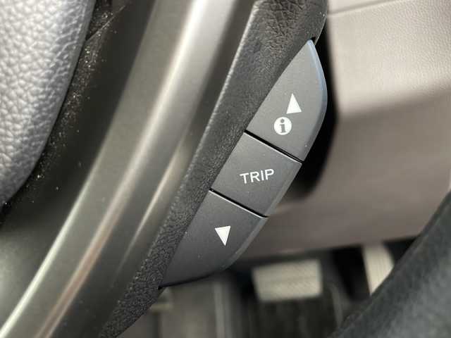 ホンダ フリード ハイブリット G 鹿児島県 2022(令4)年 1.9万km クリスタルブラックパール 純正９型ナビ　/（フルセグ/Ｂｌｕｅｔｏｏｔｈ/CD/DVD)　/アダプティブクルーズコントロール　/両側パワースライドドア　/バックカメラ　/オートライト　/ステアリングリモコン　/ビルドインＥＴＣ　/リアサンシェード　/シートヒーター/LEDヘッドライト/保証書/取扱説明書
