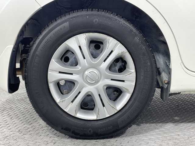 日産 ノート e－パワー X 神奈川県 2018(平30)年 4.9万km ブリリアントホワイトパール 純正７型SDナビゲーション/CD DVD Bluetooth フルセグTV/アラウンドビューモニター/衝突被害軽減システム/車線逸脱警報/クリアランスソナー/ETC/ドライブレコーダー/純正フロアマット/インテリジェントデジタルインナーミラー/オートライト/純正１４インチアルミホイール/スマートキー/プッシュスタート/ドアバイザー