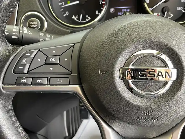 日産 エクストレイル 20X 岩手県 2017(平29)年 9.7万km ダイヤモンドブラック ワンオーナー/ルーフレール/4WD/エマージェンシーブレーキ/ヒルディセントコントロール/レーンアシスト/横滑り防止装置/アイドリングストップ/パワーバックドア/ソナー/防水シート/純正ナビ/（CD/DVD/フルセグ/ SD/AUX）/ステアリングスイッチ/バックカメラ/ETC/LEDヘッドライト/フォグランプ/純正18インチアルミホイール
