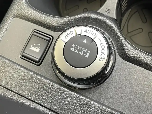 日産 エクストレイル 20X 岩手県 2017(平29)年 9.7万km ダイヤモンドブラック ワンオーナー/ルーフレール/4WD/エマージェンシーブレーキ/ヒルディセントコントロール/レーンアシスト/横滑り防止装置/アイドリングストップ/パワーバックドア/ソナー/防水シート/純正ナビ/（CD/DVD/フルセグ/ SD/AUX）/ステアリングスイッチ/バックカメラ/ETC/LEDヘッドライト/フォグランプ/純正18インチアルミホイール