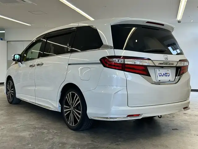 ホンダ オデッセイ アブソルート 20thアニバーサリー 静岡県 2015(平27)年 10.8万km ホワイトオーキッドパール (株)IDOMが運営する【じしゃロン浜松店】の自社ローン専用車両になりますこちらは現金またはオートローンご利用時の価格です。自社ローンご希望の方は別途その旨お申付け下さい/純正ナビ（VXM-155VFEi)/CD/DVD/AM/FM/Bluetooth/バックカメラ/両側パワースライドドア/LEDヘッドライト/LEDルームランプ/Honda　SENSING/●誤発進抑制機能/●先行車発進お知らせ機能/●標識認識機能/●LKAS〈車線維持支援システム〉/●路外逸脱抑制機能/●ACC〈アダプティブ・クルーズ・コントロール〉