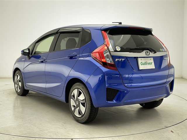 ホンダ フィット ハイブリット Fパッケージ 千葉県 2013(平25)年 2.4万km ブリリアントスポーティブルーメタリック2トーン 純正ナビ【VXM-145VFi】　DVD/Bluetooth/バックカメラ　/ＥＴＣ　　/スマートキー/プッシュスタート/アイドリングストップ/オートライト/純正フロアマット/純正ドアバイザー