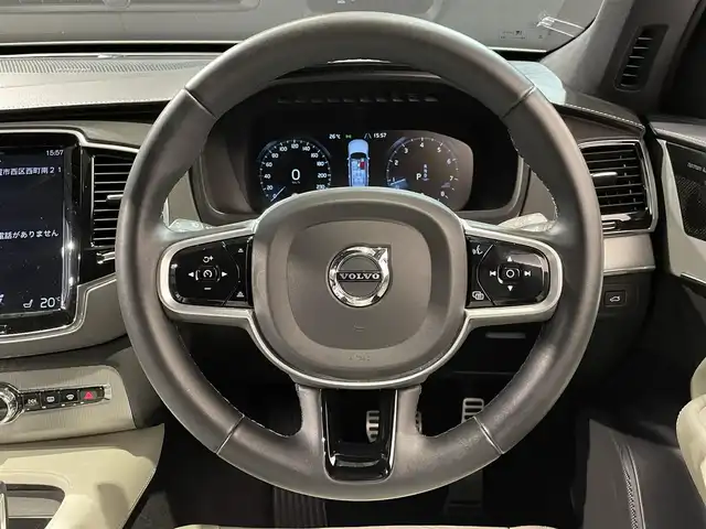 ボルボ ボルボ ＸＣ９０ B6 AWD Rデザイン 道央・札幌 2022(令4)年 5万km シルバー ワンオーナー/電子制御式4輪エアサスペンション/harman/kardonプレミアムサウンド/CitySafety/オンカミングレーンミティゲーション/レーンキーピングエイド/ロードサインインフォメーション/パイロットアシスト/ステアリングアシスト付BLIS/全車速追従機能付ACC/クロストラフィックアラート/360°ビューカメラ/フルアクティブハイビーム/パークアシストパイロット/8ウェイパワーシート(D/N)/電動ランバーサポート(D/N)/フロントシートヒーター/2列目シートヒーター/タッチスクリーン式センターディスプレイ/デジタルTVチューナー/ヘッドアップディスプレイ/ワイヤレススマートフォンチャージ/アンビエントライト/パワーテールゲート/ステアリングホイールヒーター/純正ドライブレコーダー