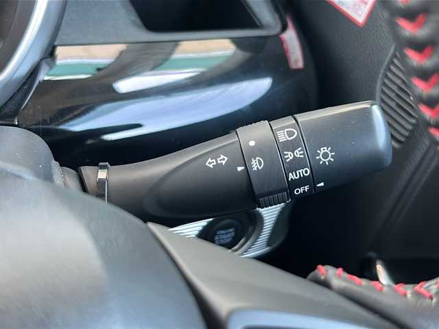 スズキ スペーシア カスタム HYBRID XS 鳥取県 2018(平30)年 4.2万km ピュアホワイトP 4WD/デュアルブレーキサポート/レーンキープアシスト/コーナーセンサー/社外SDナビ/フルセグ/バックカメラ/ドライブレコーダー/シートヒーター/両側パワースライドドア