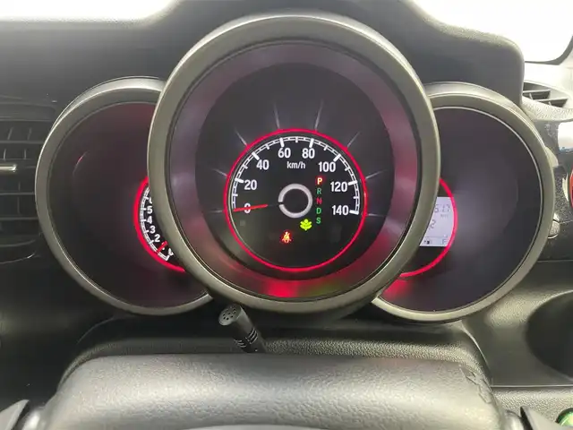 ホンダ Ｎ ＢＯＸ カスタム G ターボ Lパッケージ 岡山県 2016(平28)年 6.5万km プレミアムホワイトパールⅡ 純正SDナビゲーションシステム/・型番：AVIC-ZH0999L/【Bluetooth/フルセグTV/CD/DVD】/両側パワースライドドア/クルーズコントロール/ハーフレザーシート/LEDヘッドライト＆LEDフォグランプ/ビルトインETC/バックカメラ/衝突軽減ブレーキシステム/パドルシフト/アイドリングストップ/ISOFIX/ステアリングスイッチ/チルトステアリング/シートリフター/ウインカーミラー/ドアバイザー/新車保証書/取扱説明書/スペアキー×１