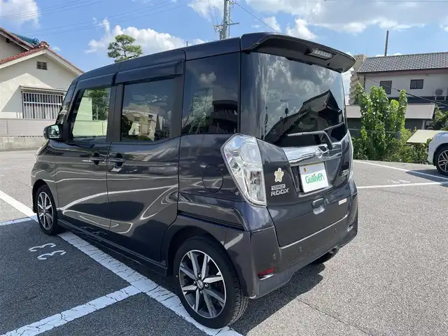 日産 デイズ ルークス HWS X Vセレクション 茨城県 2019(平31)年 4.3万km プレミアムパープルP 純正SＤナビゲーション/・地デジＴＶ/・FM/AMラジオ/・CD/DVD/・Bluetooth/アラウンドビューモニター/アイドリングストップ/インテリジェントエマージェンシーブレーキ/踏み間違い防止アシスト/LDW【車線逸脱警報】/VDC/両側パワースライドドア/LEDヘッドランプ/ハイビームアシスト/オートライト/ドライブレコーダー/ETC/純正１５インチアルミホイール/SRSエアバック【運転席/助手席/サイド】/ABS/インテリジェントキー/プッシュエンジンスタート/保証書/取扱説明書/スペアキー１本