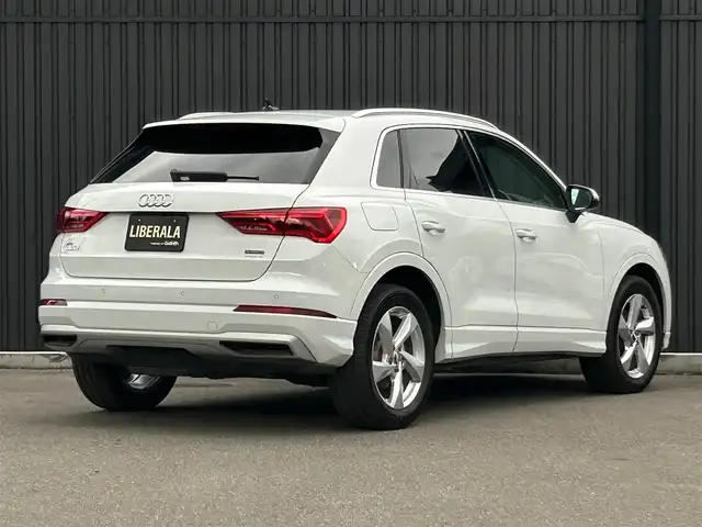 アウディ アウディ Ｑ３ 35TDIクワトロ アドバンスド 福島県 2020(令2)年 3.1万km グレイシアホワイトメタリック アダプティブクルーズコントロール/バーチャルコックピット/純正ナビ/バックカメラ/Bluetooth/ETC2.0/黒レザーシート/パワーシート/シートヒーター/パワーバックドア/前後ドラレコ/ワイヤレス充電/純正18インチAW
