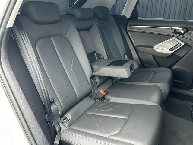 アウディ アウディ Ｑ３ 35TDIクワトロ アドバンスド 福島県 2020(令2)年 3.1万km グレイシアホワイトメタリック アダプティブクルーズコントロール/バーチャルコックピット/純正ナビ/バックカメラ/Bluetooth/ETC2.0/黒レザーシート/パワーシート/シートヒーター/パワーバックドア/前後ドラレコ/ワイヤレス充電/純正18インチAW