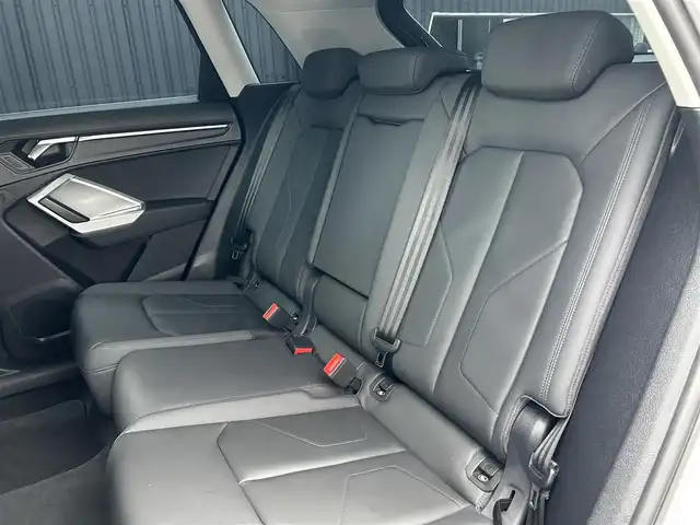 アウディ アウディ Ｑ３ 35TDIクワトロ アドバンスド 福島県 2020(令2)年 3.1万km グレイシアホワイトメタリック アダプティブクルーズコントロール/バーチャルコックピット/純正ナビ/バックカメラ/Bluetooth/ETC2.0/黒レザーシート/パワーシート/シートヒーター/パワーバックドア/前後ドラレコ/ワイヤレス充電/純正18インチAW