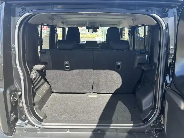 スズキ ジムニー ノマド FC 愛知県 2025(令7)年 0.2万km 黒 /禁煙/ワンオーナー//新車時保証書//取扱説明書//スペアスマートキー//ディーラー整備記録簿R7//プッシュスタート/スマートキー//シートヒーター//革巻きステアリング//ACC/衝突軽減ブレーキ//ヘッドライトウォッシャー