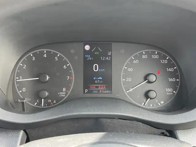 トヨタ ヤリス X 福岡県 2020(令2)年 8.2万km スーパーホワイトⅡ (株)IDOMが運営する【じしゃロン八幡西店】の自社ローン専用車両になります。こちらは現金またはオートローンご利用時の価格です。自社ローンご希望の方は別途その旨お申付け下さい/衝突軽減システム/スマートキー/純正ディスプレイオーディオ/ナビ /Bluetooth/バックカメラ/ETC
