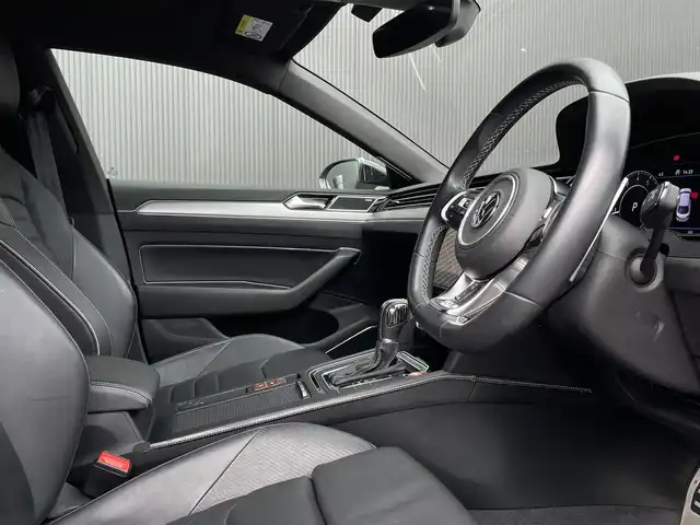 フォルクスワーゲン アルテオン TSI 4モーション Rラインアドバンス 長野県 2018(平30)年 3.4万km 白 サンルーフ /FORCALサウンド /シートマッサージ /HUD /ACC /BSM /パークアシスト /黒革シート /PWシート /シートヒーター　/DiscoverProナビ /TV /360°ビューカメラ /20インチAW /パークセンサー /LEDヘッドライト /ETC2.0 /オートトランク