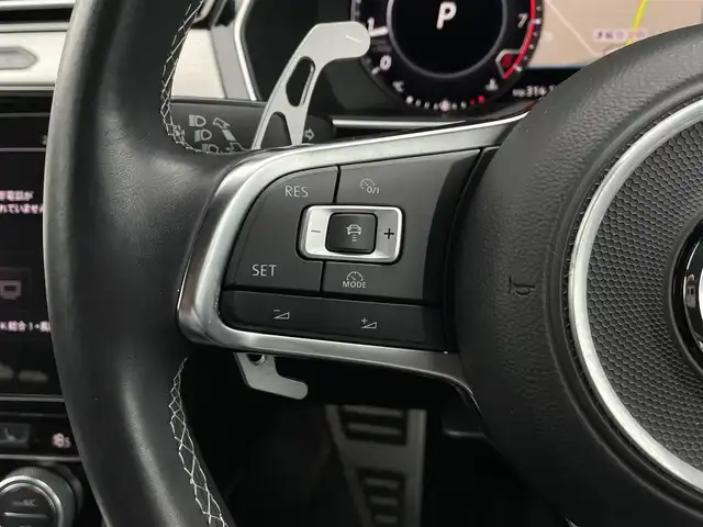 フォルクスワーゲン アルテオン TSI 4モーション Rラインアドバンス 長野県 2018(平30)年 3.4万km 白 サンルーフ /FORCALサウンド /シートマッサージ /HUD /ACC /BSM /パークアシスト /黒革シート /PWシート /シートヒーター　/DiscoverProナビ /TV /360°ビューカメラ /20インチAW /パークセンサー /LEDヘッドライト /ETC2.0 /オートトランク
