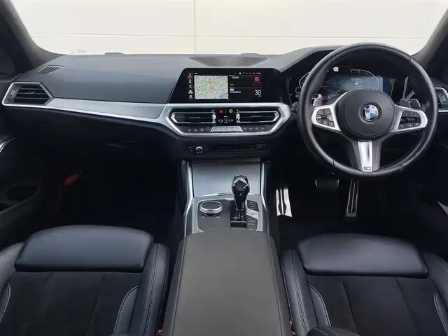 ＢＭＷ ３２０ｄ xDrive Mスポーツ 岡山県 2020(令2)年 5.1万km アルピンホワイトⅢ 社外フルセグTV/HUD/ACC/360°カメラ/ブレーキオートホールド/LEDヘッドライト/オートライト/AHB/レインセンサー/ワイヤレスチャージ/正面衝突警告/側面衝突警告/車線変更警告/車線逸脱警告/ステアリングサポート/アンビエントライト/ダイナミックライト/コンフォートアクセス/PDC自動起動/アクティブPDC緊急ブレーキ/Bluetooth/USB/アップルカープレイ/ドラレコ（F/R）/SOSコール/パワーテールゲート/リアフィルム