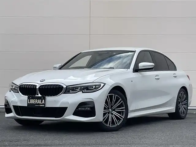 ＢＭＷ ３２０ｄ xDrive Mスポーツ 岡山県 2020(令2)年 5.1万km アルピンホワイトⅢ 社外フルセグTV/HUD/ACC/360°カメラ/ブレーキオートホールド/LEDヘッドライト/オートライト/AHB/レインセンサー/ワイヤレスチャージ/正面衝突警告/側面衝突警告/車線変更警告/車線逸脱警告/ステアリングサポート/アンビエントライト/ダイナミックライト/コンフォートアクセス/PDC自動起動/アクティブPDC緊急ブレーキ/Bluetooth/USB/アップルカープレイ/ドラレコ（F/R）/SOSコール/パワーテールゲート/リアフィルム