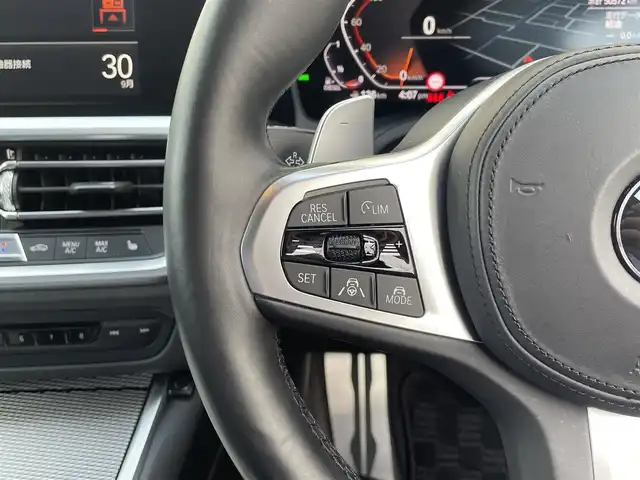 ＢＭＷ ３２０ｄ xDrive Mスポーツ 岡山県 2020(令2)年 5.1万km アルピンホワイトⅢ 社外フルセグTV/HUD/ACC/360°カメラ/ブレーキオートホールド/LEDヘッドライト/オートライト/AHB/レインセンサー/ワイヤレスチャージ/正面衝突警告/側面衝突警告/車線変更警告/車線逸脱警告/ステアリングサポート/アンビエントライト/ダイナミックライト/コンフォートアクセス/PDC自動起動/アクティブPDC緊急ブレーキ/Bluetooth/USB/アップルカープレイ/ドラレコ（F/R）/SOSコール/パワーテールゲート/リアフィルム