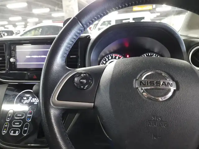 日産 デイズ ルークス ハイウェイスターX Gパッケージ 長崎県 2017(平29)年 3.3万km プレミアムパープルP 〇純正ナビ/〇フルセグTV/〇両側パワースライドドア/〇アラウンドビューモニター/〇バックカメラ/〇ETC/〇ドライブレコーダー/〇アイドリングストップ/〇エマージェンシーブレーキ/〇SRSエアバッグ/〇LEDヘッドランプ/〇革巻きステアリングホイール/〇ステアリングスイッチ/〇ブラックスエード調クロスシート/〇リヤロールサンシェード/〇純正15インチアルミホイール/〇インテリジェントキー/プッシュエンジンスターター/〇禁煙車