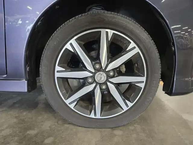 日産 デイズ ルークス ハイウェイスターX Gパッケージ 長崎県 2017(平29)年 3.3万km プレミアムパープルP 〇純正ナビ/〇フルセグTV/〇両側パワースライドドア/〇アラウンドビューモニター/〇バックカメラ/〇ETC/〇ドライブレコーダー/〇アイドリングストップ/〇エマージェンシーブレーキ/〇SRSエアバッグ/〇LEDヘッドランプ/〇革巻きステアリングホイール/〇ステアリングスイッチ/〇ブラックスエード調クロスシート/〇リヤロールサンシェード/〇純正15インチアルミホイール/〇インテリジェントキー/プッシュエンジンスターター/〇禁煙車