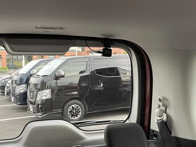 日産 セレナ e－パワー ハイウェイスター V 長崎県 2022(令4)年 4.3万km マルーンレッド 2トーン ワンオーナー/パナソニック10インチナビ/（フルセグ・BD/DVD・SD・BT・HDMI・USB）/カロッツェリアフリップダウンモニター/アラウンドビューモニター/プロパイロット/前席シートヒーター/ステアリングヒーター/エマージェンシーブレーキ/レーンキープアシスト/ブラインドスポットモニター/デジタルインナーミラー/クリアランスソナー/ドライブレコーダー前後/GPSレーダー/ステアリングスイッチ/両側パワースライドドア/スペアキー/ETC