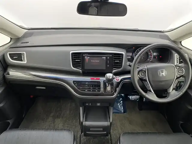 ホンダ オデッセイ アブソルート・EXホンダセンジング 宮城県 2016(平28)年 5.3万km クリスタルブラックパール 純正インターナビ　/フリップダウンモニター　/全周囲カメラ　/両側パワースライドドア　/アダプティブクルーズコントロール/衝突軽減ブレーキ　/レーンキープアシスト　/誤発進抑制機能　/ＬＥＤヘッドライト　/ブラインドスポットインフォメーション　/大型アームレスト　/運転席8wayパワーシート　/ハーフレザーシート/後席オットマン/ビルトインETC/純正18インチAW/禁煙車