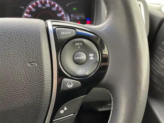 ホンダ オデッセイ アブソルート・EXホンダセンジング 宮城県 2016(平28)年 5.3万km クリスタルブラックパール 純正インターナビ　/フリップダウンモニター　/全周囲カメラ　/両側パワースライドドア　/アダプティブクルーズコントロール/衝突軽減ブレーキ　/レーンキープアシスト　/誤発進抑制機能　/ＬＥＤヘッドライト　/ブラインドスポットインフォメーション　/大型アームレスト　/運転席8wayパワーシート　/ハーフレザーシート/後席オットマン/ビルトインETC/純正18インチAW/禁煙車