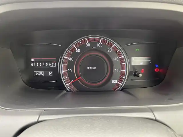 ホンダ オデッセイ アブソルート・EXホンダセンジング 宮城県 2016(平28)年 5.3万km クリスタルブラックパール 純正インターナビ　/フリップダウンモニター　/全周囲カメラ　/両側パワースライドドア　/アダプティブクルーズコントロール/衝突軽減ブレーキ　/レーンキープアシスト　/誤発進抑制機能　/ＬＥＤヘッドライト　/ブラインドスポットインフォメーション　/大型アームレスト　/運転席8wayパワーシート　/ハーフレザーシート/後席オットマン/ビルトインETC/純正18インチAW/禁煙車