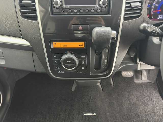 スズキ ワゴンＲ LTDⅡ 兵庫県 2012(平24)年 6.1万km ブルーイッシュブラックパール3 純正モニター付きオーディオ/CD FM AM/バックカメラ/HIDヘッドライト/オートライト/純正フロアマット/ドアバイザー/シートヒーター/ISOFIX/スマートキー/スペアキー/プッシュスタート/取扱い説明書/新車時保証書