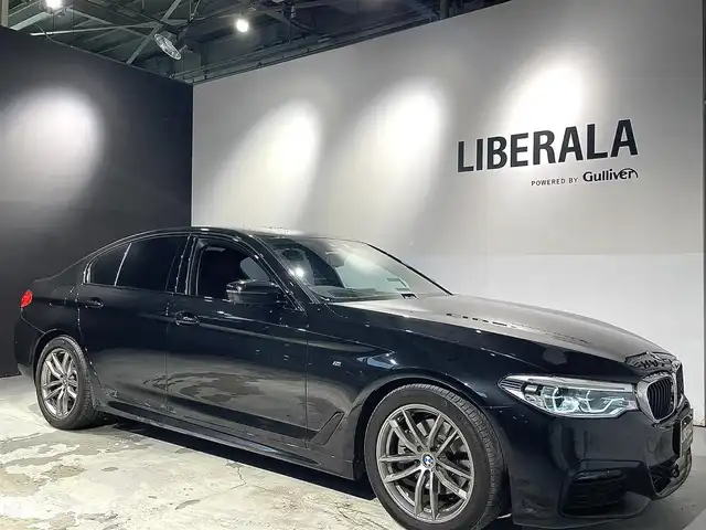 ＢＭＷ ５２３ｄ xDrive Mスピリット 道央・札幌 2020(令2)年 5.2万km サファイアブラックP アドバンストＰＫＧ　/ハイラインＰＫＧ　/イノベーションＰＫＧ　/ＡＣＣ　/１オーナー　/レザーシート　/メモリーシート　/パワーシート　/シートヒーター　/置くだけ充電　/３６０°カメラ　/純正ナビ/フルセグＴＶ/ジェスチャーコントロール/アンビエントライト/パーキングアシストプラス/HUD/BSM/ETC/ディスプレイキー/保証書/取説