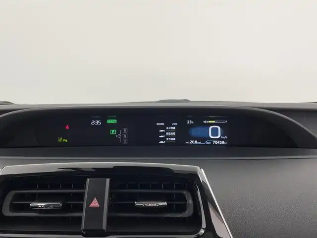 トヨタ プリウス S ツーリングセレクション 大分県 2019(平31)年 7.1万km ホワイトパールクリスタルシャイン TRDエアロ/アルパイン9インチナビ/アルパインデジタルインナーミラー（ドラレコ付き）/社外アルミホイル17インチ/クルーズコントロール/コーナーセンサー/バックカメラ/オートライト/オートマチックハイビーム/革巻ステアリング/ETC