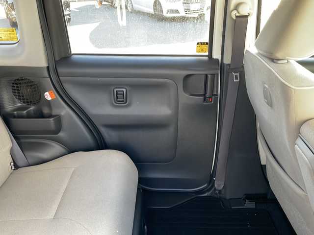 ダイハツ ムーヴ キャンバス X LTD メイクアッフ SA Ⅱ 三重県 2017(平29)年 4.7万km パールホワイトⅢ/ナチュラルベージュマイカメタリック 2トーン 純正ナビ　/両側パワースライドドア　/バックカメラ　/衝突軽減システム　/オートライト　/アイドリングストップ　/コーナーセンサー　/ステアリングスイッチ　/ＥＴＣ　/電動格納ミラー　/スペアキー　/純正フロアマット