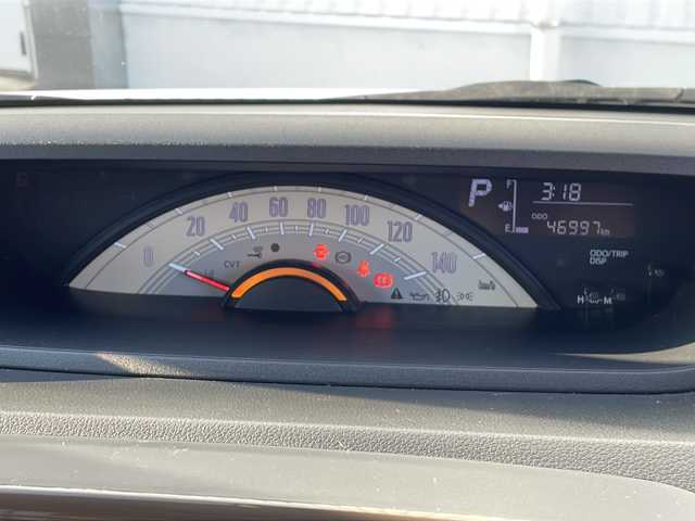 ダイハツ ムーヴ キャンバス X LTD メイクアッフ SA Ⅱ 三重県 2017(平29)年 4.7万km パールホワイトⅢ/ナチュラルベージュマイカメタリック 2トーン 純正ナビ　/両側パワースライドドア　/バックカメラ　/衝突軽減システム　/オートライト　/アイドリングストップ　/コーナーセンサー　/ステアリングスイッチ　/ＥＴＣ　/電動格納ミラー　/スペアキー　/純正フロアマット