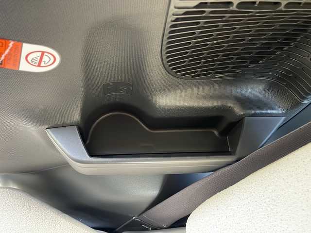 ダイハツ ムーヴ キャンバス X LTD メイクアッフ SA Ⅱ 三重県 2017(平29)年 4.7万km パールホワイトⅢ/ナチュラルベージュマイカメタリック 2トーン 純正ナビ　/両側パワースライドドア　/バックカメラ　/衝突軽減システム　/オートライト　/アイドリングストップ　/コーナーセンサー　/ステアリングスイッチ　/ＥＴＣ　/電動格納ミラー　/スペアキー　/純正フロアマット