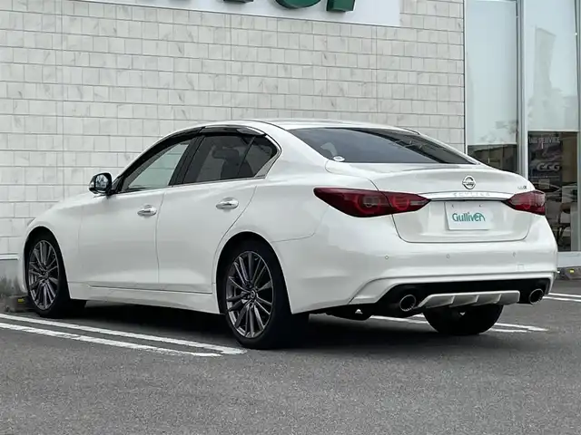 日産 スカイライン 400R 宮崎県 2020(令2)年 9.6万km ブリリアントホワイトパール 純正ナビ/(AM.FM.Bluetooth.DVD.CD)/フルセグTV/アラウンドビューカメラ/ETC/ドライブレコーダー/パドルシフト/レーダークルーズコントロール/プロパイロット/オートライト/パワーシート/オットマン/シートヒーター/スマートキー/スペアキー