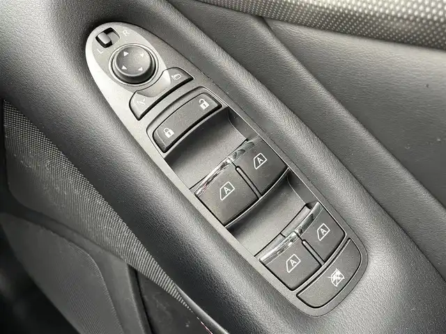 日産 スカイライン 400R 宮崎県 2020(令2)年 9.6万km ブリリアントホワイトパール 純正ナビ/(AM.FM.Bluetooth.DVD.CD)/フルセグTV/アラウンドビューカメラ/ETC/ドライブレコーダー/パドルシフト/レーダークルーズコントロール/プロパイロット/オートライト/パワーシート/オットマン/シートヒーター/スマートキー/スペアキー