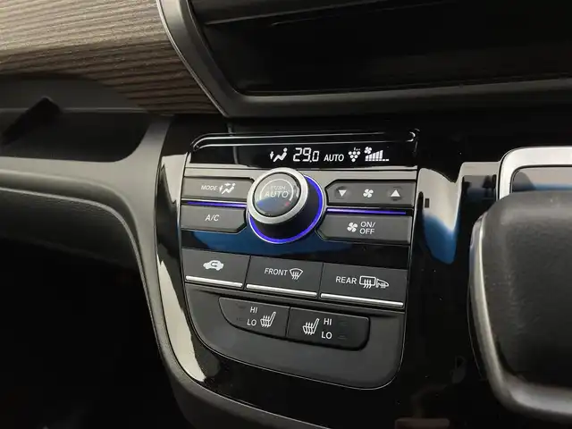 ホンダ フリード ハイブリット クロスター 宮城県 2023(令5)年 2.9万km プレミアムクリスタルブルークリスタル 純正ナビ/両側パワースライドドア/アダプティブクルーズコントロール/シートヒーター/ハーフレザーシート/ＬＥＤヘッドライト/ルーフレール/バックモニター/ETC/衝突軽減ブレーキ/レーンキープアシスト/フルセグTV/Bluetoothオーディオ/CD/DVD/フロントウィンドウ熱線/禁煙車