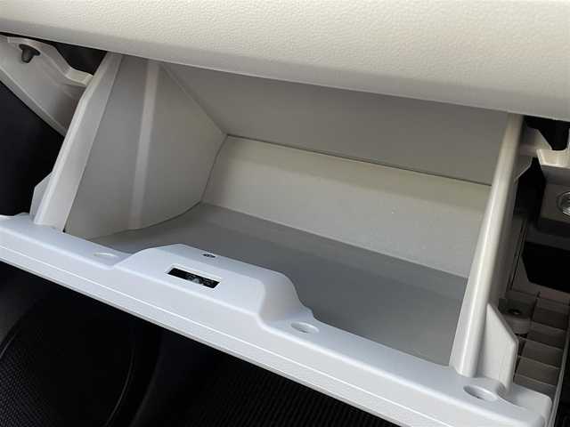 ダイハツ ミラ イース X SAⅢ 新潟県 2025(令7)年 0.1万km シャイニングホワイトパール ワンオーナー/衝突軽減/オーディオ/(AM/FM/BT/AUX)/アイドリングストップ/コーナーセンサー/AUTOライト/LEDヘッドライト/AUTOハイビーム/横滑り防止/電格ミラー/純正フロアマット/ドアバイザー/リモコンキー