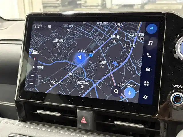 トヨタ ノア ハイブリッド S－Z 滋賀県 2023(令5)年 3万km ホワイトパールクリスタルシャイン 純正SDナビ/【Bluetooth/CD/DVD/USB】/フリップダウンモニター/両側パワースライドドア/全方位カメラ/シートヒーター/ハーフレザーシート/追従クルーズコントロール/LEDヘッドライト/純正１７AW/革巻ステアリング/電子パーキング/オートホールド/スマートキー