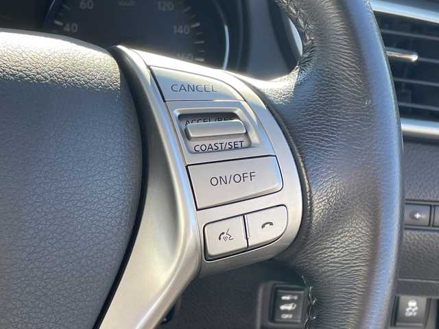 日産 エクストレイル 20Xtt エマージェンシーブレーキ 千葉県 2017(平29)年 8.4万km ブリリアントホワイトパール ナビ　全方位カメラ　電動リアドア　ドラレコ　フルセグ　クルコン　ＢＴ　ＥＴＣ　エマブレ　シートヒーター　科プロんシート　スマートキー　ステアスイッチ　ＬＥＤライト　オートライト　１８インチＡＷ　４ＷＤ