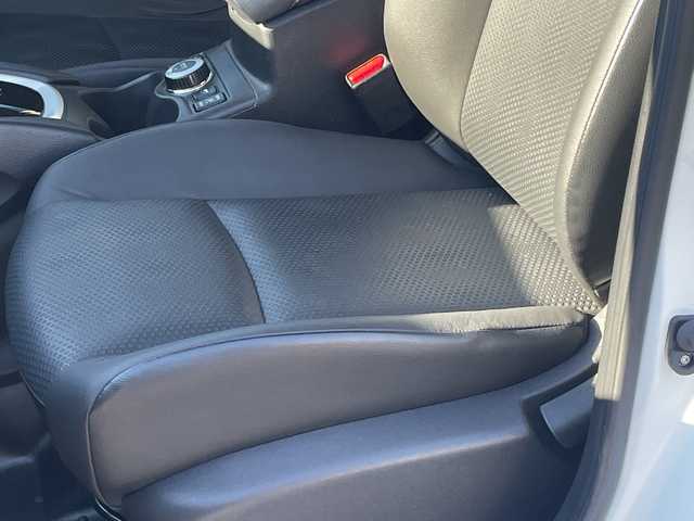 日産 エクストレイル 20Xtt エマージェンシーブレーキ 千葉県 2017(平29)年 8.4万km ブリリアントホワイトパール ナビ　全方位カメラ　電動リアドア　ドラレコ　フルセグ　クルコン　ＢＴ　ＥＴＣ　エマブレ　シートヒーター　科プロんシート　スマートキー　ステアスイッチ　ＬＥＤライト　オートライト　１８インチＡＷ　４ＷＤ