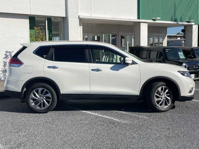 日産 エクストレイル 20Xtt エマージェンシーブレーキ 千葉県 2017(平29)年 8.4万km ブリリアントホワイトパール ナビ　全方位カメラ　電動リアドア　ドラレコ　フルセグ　クルコン　ＢＴ　ＥＴＣ　エマブレ　シートヒーター　科プロんシート　スマートキー　ステアスイッチ　ＬＥＤライト　オートライト　１８インチＡＷ　４ＷＤ