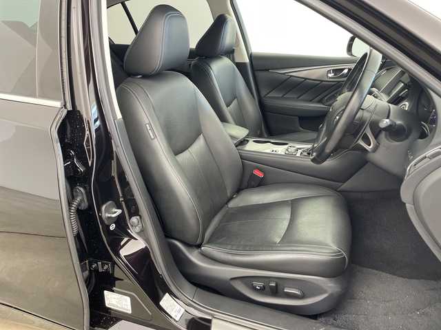 日産 スカイライン ハイブリッド 350GT Type SP 兵庫県 2014(平26)年 6.8万km ガーネットブラック ・純正ナビ&BT&CD&DVD&USB&TV/・全方位カメラ/・サンルーフ/・革シート/・ビルトインＥＴＣ/・エマージェンシーブレーキ/・車線逸脱防止支援システム/・車線逸脱警報/・後側方衝突防止支援/・後側方車両検知/・後退時衝突防止支援/・前方衝突予測警報/・ブレーキアシスト/・車両接近通報装置/・ステアリングスイッチ/・革巻きステアリング/・パドルシフト/・前席パワーシート/・シートヒーター/・フロアマット/・ＢＯＳＥサウンドシステム/・レーダークルーズコントロール/・クリアナンスソナー/・アンビエントＬＥＤライトシステム/・ＷＡＬＤ20インチアルミホイール/・ＨＫＳハイパフォーマンス車高調/・ヒルスタートアシスト/・スマートキー/・LEDライト/・保証書/・取扱説明書