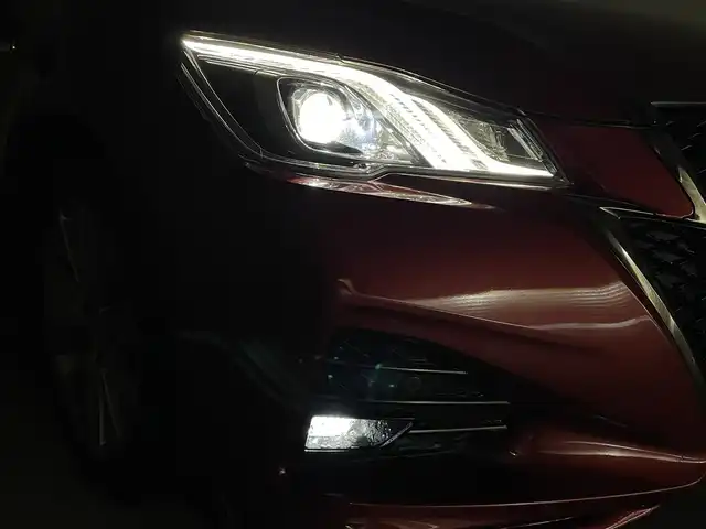 トヨタ クラウン ハイブリッド アスリートSJ-フロンティアLTD 群馬県 2017(平29)年 4.8万km ダークレッドマイカメタリック 純正8インチナビ/・AM/FM/CD/DVD/Blu-ray/SD/USB/AUX/Bluetooth/フルセグTV/バックカメラ/トヨタセーフティセンスP/・プリクラッシュセーフティシステム/・レーンディパーチャーアラート/・オートマチックハイビーム/・レーダークルーズコントロール(ブレーキ制御付)/クリアランスソナー(インテリジェントクリアランスソナー)/LEDヘッドランプ/Jフロンティアリミテッド 専用装備/・フロントグリル(漆黒メッキ)/・リヤライセンス/LEDリヤコンビネーションガーニッシュ(ダークスモークメッキ)/・王冠エンブレム(ダークスモークメッキ)/純正ビルトインETC/プッシュスタート/スマートキー×2本