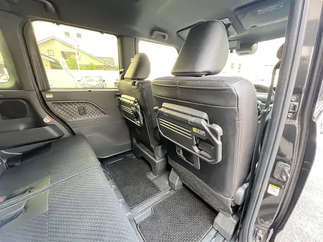 ダイハツ タント カスタム RS 大分県 2021(令3)年 0.9万km ブラックマイカメタリック ワンオーナー/純正SDナビ(NSZN-Y71DS)/【フルセグTV/Bluetooth/DVD/CD/SD/ラジオ】/外部端子接続：USB/純正前後録画ドライブレコーダー/全方位モニター/スマートアシスト/アダプティブクルーズコントロール/両側パワースライドドア/ハーフレザーシート/DN席シートヒーター/LEDヘッドランプ/オートライト/LEDフロントフォグランプ/キーフリーシステム/スマートキー2本/ビルトインETC/社外15インチアルミ/純正AW＋タイヤ積み込み/保証書/取扱説明書