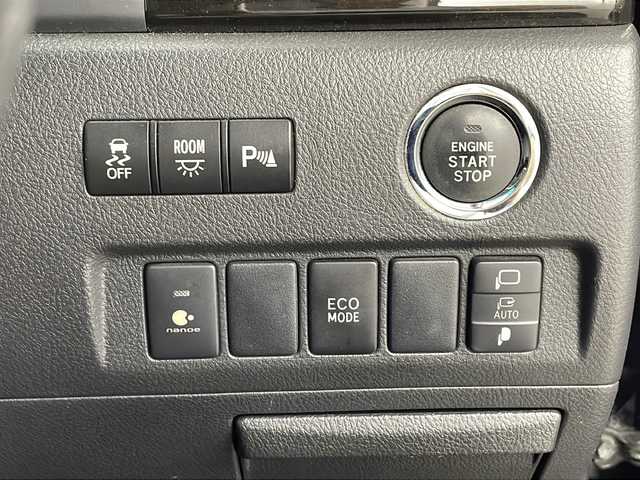 トヨタ アルファード 240S タイプゴールド 埼玉県 2013(平25)年 6.6万km ブラック 社外ナビ/(Bluetooth/SD/CD/DVD/フルセグTV)/フリップダウンモニターTMX-R3000/モデリスタフロントスポイラー/バックカメラ/両側パワースライドドア/クルーズコントロール/ETC/シートカバー/純正18インチアルミホイール/純正フロアマット/ドアバイザー/キセノンヘッドライト/フォグランプ/オートライト/スペアキー/プッシュスタート/スマートキー/横滑り防止装置/盗難防止装置/社外グリル